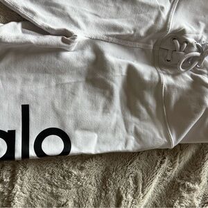 ALO Yoga White shorts